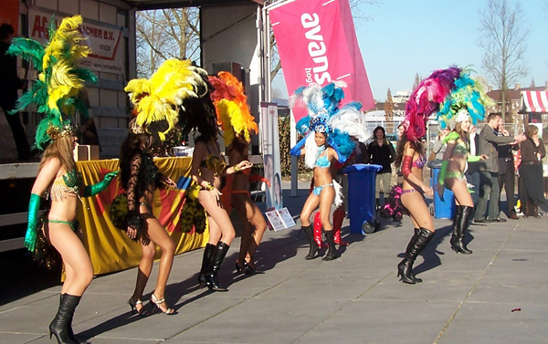 Kerstfeest met een tropisch thema